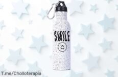 Descubre la botella reutilizable de acero inoxidable, ligera y atractiva Disfruta tus bebidas sin sabores extraños ¡Aprovecha este ofertón y compra ya antes que se agoten!