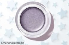 Destaca tu mirada con Colorstay Crème Eye Shadow de REVLON, una sombra que dura todo el día Consigue este super chollo y deslumbra antes de que se acabe la oferta limitada