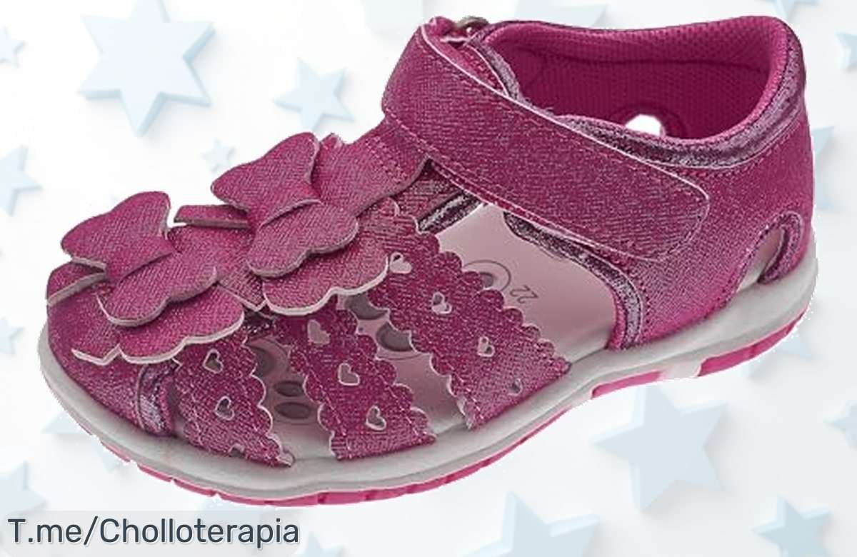 Sandalias Chicco con velcro a precio loco: súper flexibles, perfectas para los primeros pasos de tus peques. ¡Aprovecha este ofertón limitado y compra ya!
