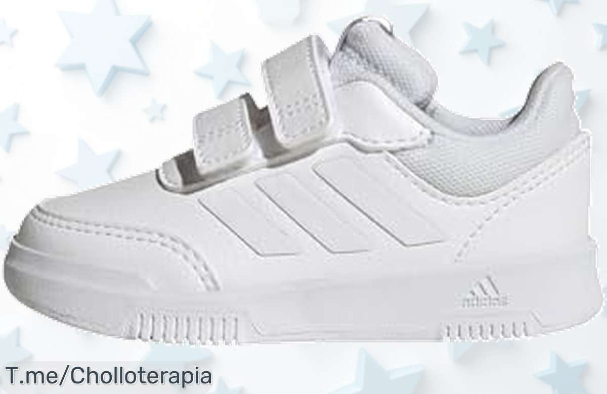 Super chollo en Adidas Tensaur Hook And Loop, con cierre autoadherente y suela sin marcas para que tus peques jueguen felices. ¡Compra ya antes de que se agoten!