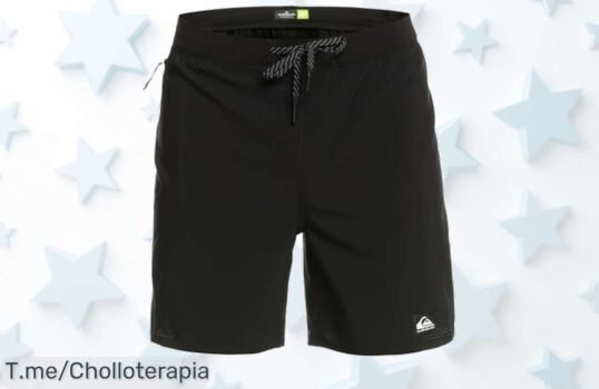 Descubre el bañador Quiksilver Everyday Volley 15, un ofertón con cintura elástica y estilo eterno ¡Hazlo tuyo ahora antes de que se agoten!