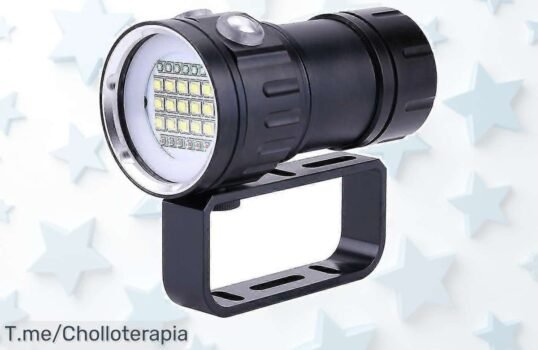 Descubre el chollo luminoso que iluminará tus aventuras bajo el agua con 18,000 lúmenes y sumérgete hasta 500 metros ¡Aprovecha esta oferta única antes de que se agote!