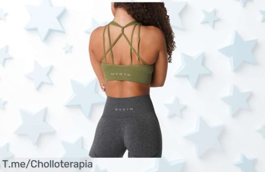 Maximiza tu entrenamiento con el sujetador NVGTN Galaxy, que resalta tus curvas y transpira contigo ¡Atrapa este ofertón único antes de que se agote!