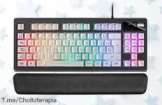 Transforma tu juego con el Teclado Compacto TKL RGB y Reposamuñecas de Gel, un ofertón a precio loco ¡No te lo pierdas, oferta limitada solo por hoy!