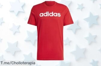 Adidas hombre essentials en better scarlet con logo bordado diseño que nunca falla y cuello canelé aprovecha este super chollo precio loco de ganga oferta limitada ¡actúa ya!