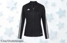 Atrévete a deslumbrar con la chaqueta adidas Tiro Training para mujer, espectacular oferta nunca vista, ¡apresúrate antes de que se agote este super chollo!