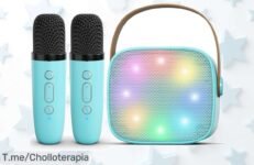 Descubre el super chollo de la máquina de karaoke que hará brillar tus fiestas ¡10 horas de diversión y 2 micrófonos incluidos! No te quedes sin la tuya, oferta limitada