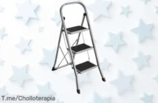 Consigue la escalera Songmics de tres peldaños con bloqueo seguro carga hasta 150 kg a un precio loco este super chollo es un ofertón nunca visto actúa ya que vuelan las unidades