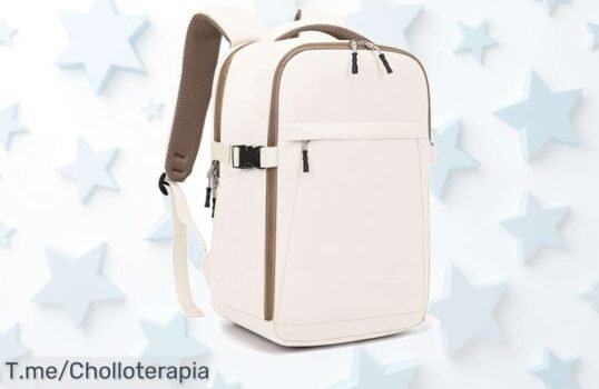 Mochila de viaje Ryanair 20L con puerto USB y bolsillo antirrobo un ofertón único para cuidar tus gadgets carga móvil rápida precio loco limitado compra ya antes que se agote