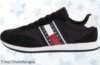 Tommy Jeans Runner negro talla 44 con estilo ochentero y ajuste perfecto a un precio loco nunca visto, aprovecha este ofertón con descuento brutal que vuela ¡compra ya!