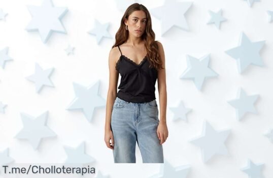 Top crop negro súper chic que realza tu figura con un descuento brutal nunca visto precio de ganga super chollo ¡ofertón limitado corre que vuelan!