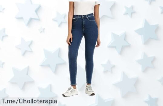 Vaqueros skinny Calvin Klein High Rise para mujer con estilo imbatible y detalles únicos, ahora rebajados a un precio de ganga que no volverás a ver ¡Solo quedan pocas unidades para este ofertón, corre y consigue los tuyos ya!