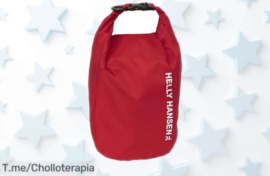Bolsa estanca Helly Hansen HH 3L roja súper ligera y resistente con precio rebajado para que protejas tus cosas de lluvia y salpicaduras ¡aprovecha este ofertón antes de que desaparezca!