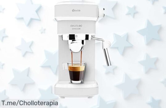 Cafetera express Cecotec Cafelizzia 790 white con bomba de 20 bares que calienta al instante y crea espuma súper cremosa aprovecha este precio rebajado ya que quedan pocas unidades ¡no te pierdas esta oferta brutal!