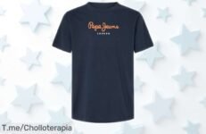 Camiseta Pepe Jeans Eggo para hombre con maxi logo que resalta tu estilo, corte clásico y cuello redondo a precio rebajado ¡Oferta limitada que vuela rápido, aprovecha ya este super chollo!
