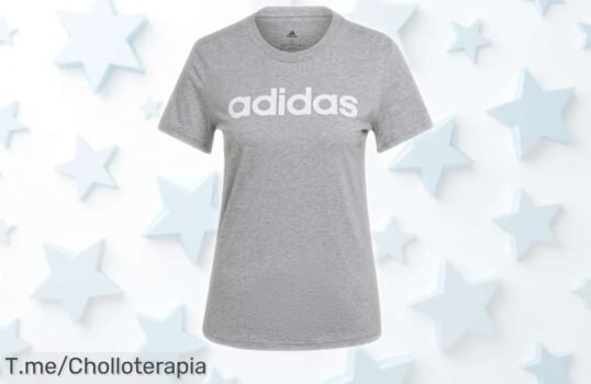 Camiseta adidas Essentials Slim logo para mujer con diseño entallado y manga corta a precio rebajado que vuela rápido, no dejes pasar este super chollo para renovar tu estilo ya mismo