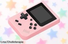Consola retro febotak portátil con 240 juegos clásicos en mini tamaño precio rebajado oferta limitada una joya para los nostálgicos que se lleva y juega ya sin pensarlo más
