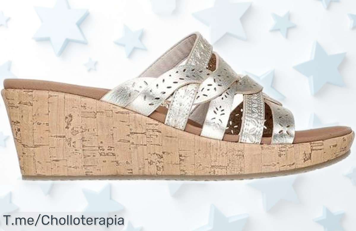 Sandalias con cuña doradas Skechers Beverlee para mujer precio rebajado un chollazo que vuela disfruta el descuento brutal y estrena estilo ya mismo