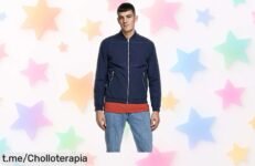 Bomber jacket Jack & Jones navy con tejido resistente y detalles únicos, precio rebajado en un ofertón que vuela ¡No dejes pasar esta caída de precio irrepetible!