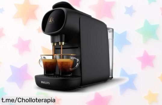 Cafetera de cápsulas Philips L'Or Barista Sublime con doble reconocimiento para 2 cafés simultáneos, hasta 19 bares y bandeja ajustable precio rebajado que no puedes dejar pasar ¡Lánzate por este ofertón ya!