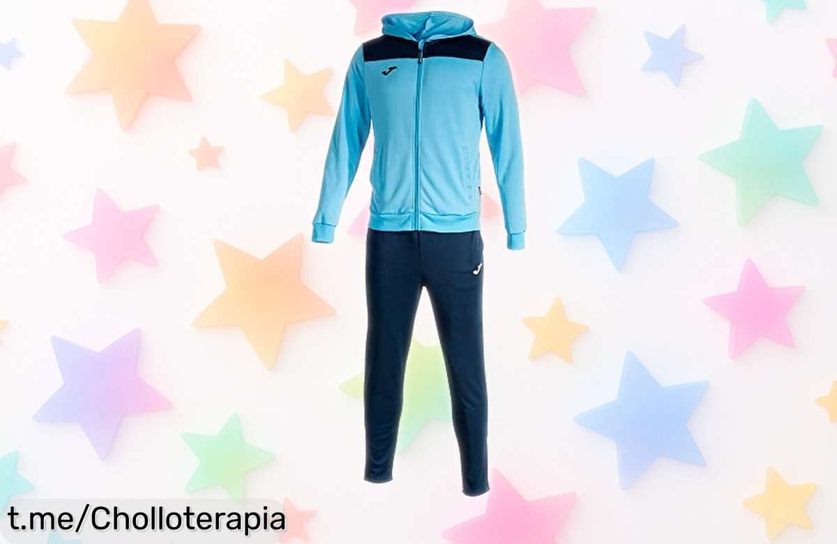 Chándal Joma Phoenix II celeste marino con diseño exclusivo y libertad total de movimiento, ahora a precio rebajado que vuela rapidísimo, solo quedan pocas unidades ¡no lo dejes pasar porque se va volando!