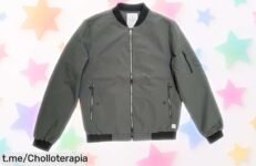 Chaqueta Redskins Memento Clay cortaviento verde oscuro, súper chollo resistente al agua ideal para tus aventuras; ¡date prisa y disfruta de la libertad con la tuya ya!