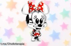 Charm Disney Minnie Mouse vestido punteado en plata de ley 9.5, super chollo con caída de precio brutal que te encantará y hará sonreír cada vez que lo veas, ¡no esperes más para tenerlo!