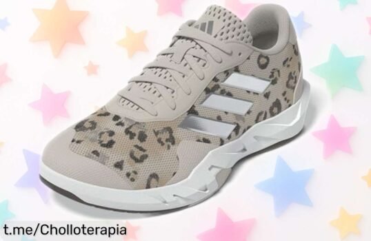 Descubre los zapatos adidas Amplimove para mujer con soporte ideal y tracción increíble, ahora a un precio loco que no puedes dejar escapar. ¡Date prisa y siéntete segura en cada paso!