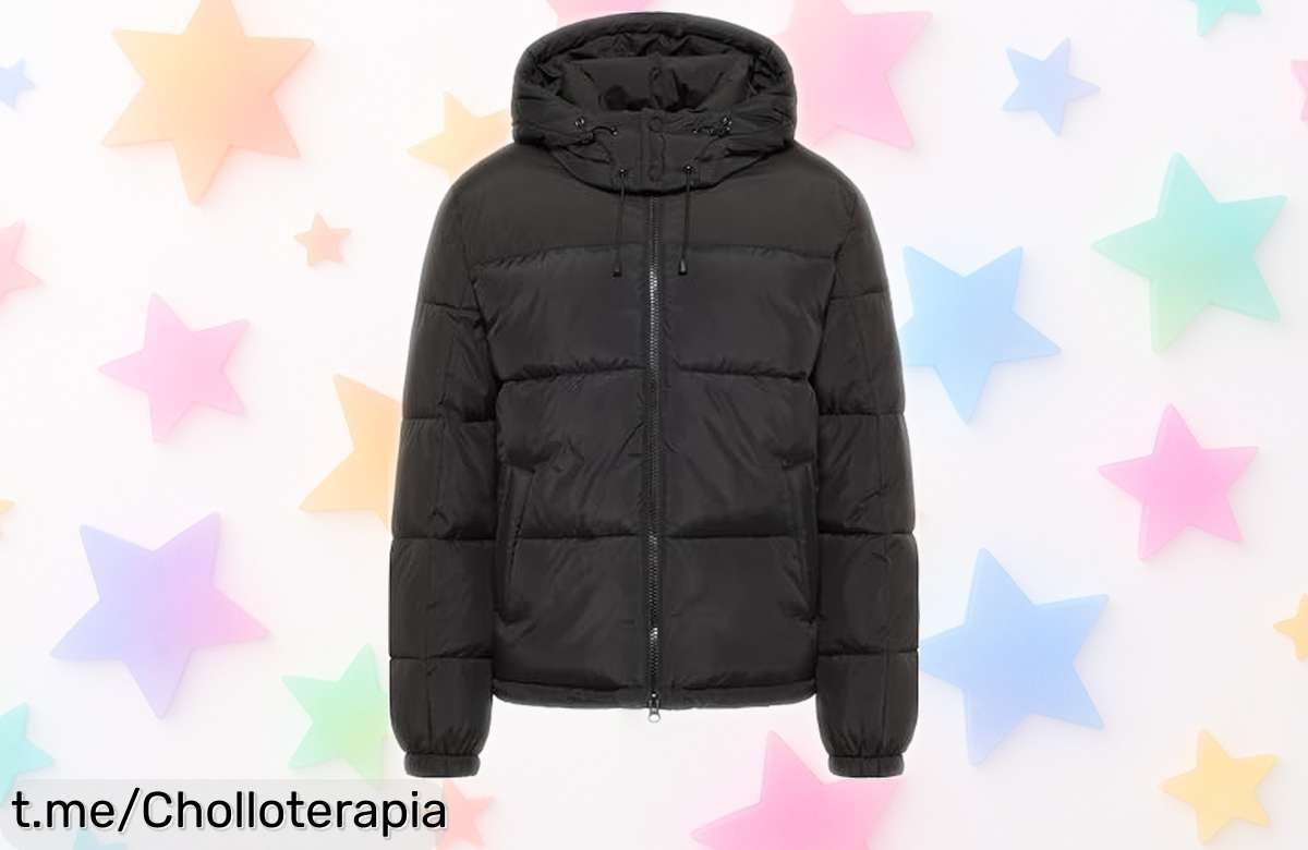 Impresionante chaqueta con capucha Mustang Style Daniel Buffer Jk negra, ¡rebajada a precio loco! No te quedes sin el tuyo, este ofertón vuela rápido.