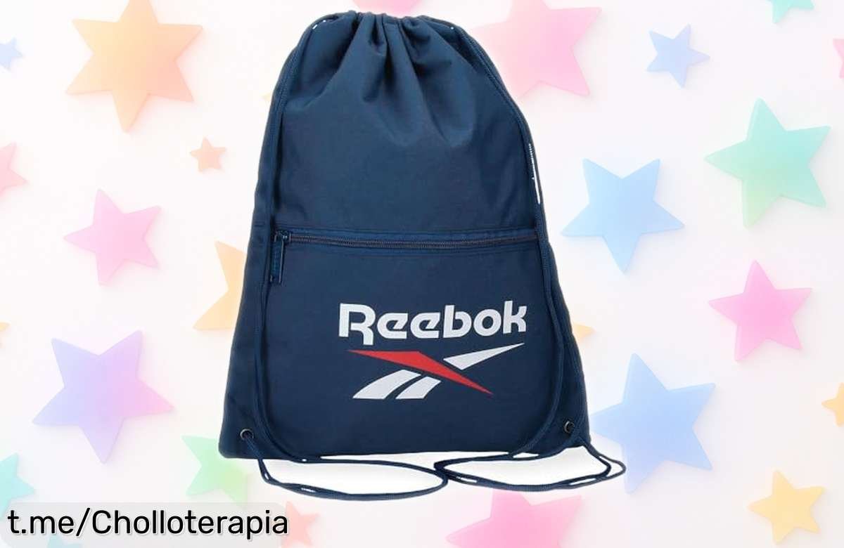 Mochila saco Reebok Ashland azul con cremallera a un precio rebajado: espacio infinito y tirantes ajustables, ¡no te quedes sin la tuya! Quedan pocas unidades de este super chollo. Aprovecha ahora o nunca, ¡hazla tuya antes de que desaparezca!