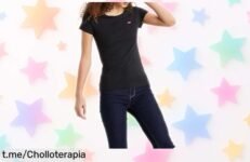 Pack de 2 camisetas Levi’s para mujer con textura ribeteada y logo bordado a precio rebajado, un super chollo que pone tu estilo al siguiente nivel ¡date prisa antes de que vuelen!