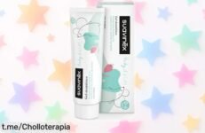 Pasta de dientes para niños Suavinex con sabor fresa, protege desde el primer diente y cuida encías, ahora con precio rebajado por tiempo limitado ¡no pierdas este super chollo que cuida su sonrisa!