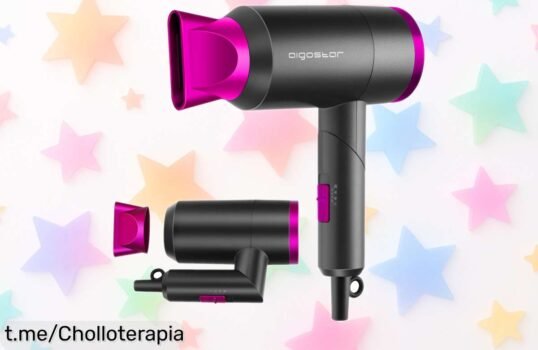 Secador de pelo AIGOSTAR plegable y potente 1800W a un precio rebajado, ¡por tiempo limitado! Aprovecha este chollo que vuela rápido, con 3 temperaturas y boquilla concentradora. No te quedes sin el tuyo, hazte ya con el mejor aliado para tus peinados.