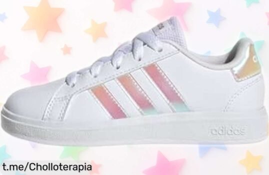 Zapatillas adidas Grand Court para niños con diseño clásico y suela resistente, ahora a precio rebajado espectacular ¡No dejes que se escapen estas piezas únicas, corre y consigue el super chollo antes de que vuelen!
