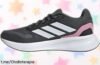 Zapatillas adidas Unisex para niños Runfalcon 5 en gris, diseño clásico y suela antideslizante a un precio rebajado que vuela rápido ¡Aprovecha este super chollo antes de que se agoten y asegura la diversión de tus peques!
