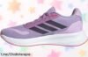 Zapatillas adidas unisex para niños RUNFALCON 5 en diseño clásico, ¡super chollo a precio rebajado! Solo quedan unas pocas unidades, corre y haz que cada paso cuente.