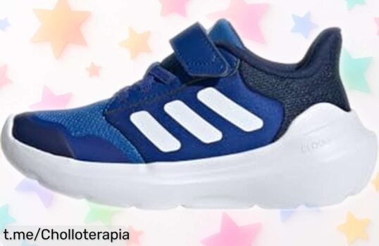 Zapatillas para correr Adidas Tensaur Run 3.0 niños, ligeras y con diseño top a precio rebajadísimo que no se queda más tiempo en la tienda ¡Corre ya y deja que tus peques den caña antes de que vuelen!
