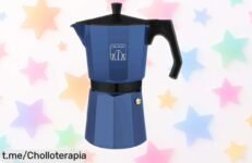 Cafetera italiana Cecotec Cumbia Mokclassic 300 Blue a precio loco: disfruta de un espresso intenso con este super chollo y date el gustazo hoy mismo, ¡las oportunidades así no se repiten!