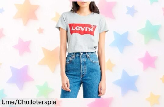 Camiseta Levi’s para mujer con logo batwing grande, estilo imbatible y forro polar ahora a precio rebajado: ¡Corre que vuelan y siente la energía de tu nuevo look!