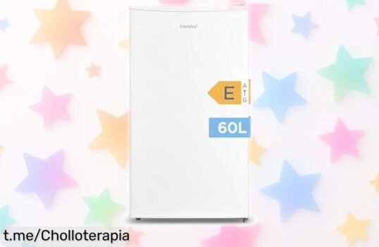 Congelador vertical COMFEE' RCU60WH2(E) 60L a precio rebajado, silencioso y adaptable para que tus snacks estén siempre listos ¡No dejes pasar este ofertón emocionante!