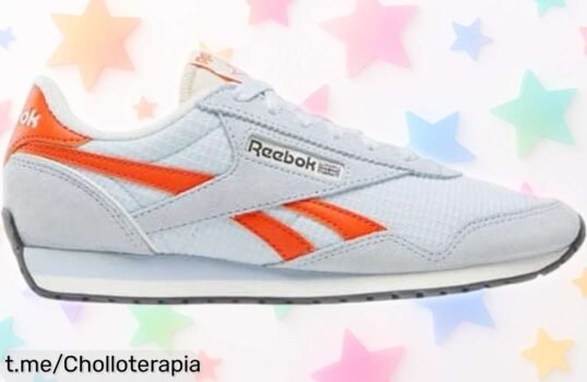 Deslumbra con las zapatillas casual Reebok Classic AZ para mujer, ahora a un precio rebajado que no puedes dejar pasar. ¡Hazlas tuyas y destaca sin esfuerzo!
