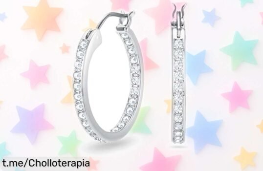 Pendientes de aro blancos Swarovski con baño de rodio a precio rebajado, ¡hazte brillar y enamorarte en cada evento! No te quedes sin ellos, solo por tiempo limitado.