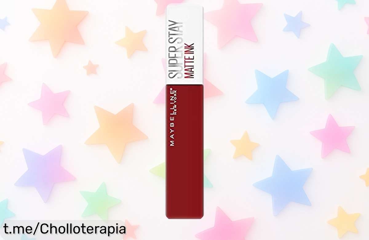Pintalabios líquido mate Maybelline Superstay Matte Ink en color intenso, rebajado por tiempo limitado ¡Rossos labios perfectos que duran todo el día y te harán brillar de seguridad!