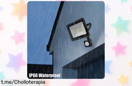 Reflector LED con sensor de movimiento PIR para exteriores, ¡ofertón imperdible! Ilumina tu jardín con luz potente y segura a precio rebajado de locura, no te quedes sin el tuyo.