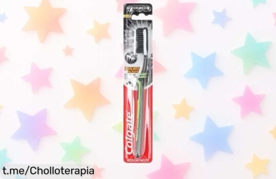 Cepillo de dientes Colgate medium carbón doble acción a precio rebajado, disfruta de una sonrisa limpia y segura con este chollazo que no puedes dejar escapar.