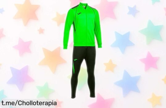 Chándal Joma verde flúor y negro con tela suave, ahora a un precio rebajado que vuela. ¡Impulsa tu día a día con este ofertón increíble y no te quedes sin el tuyo!