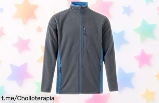Chaqueta polar bicolor con cinco bolsillos de práctico cierre seguro, ¡aprovecha el precio rebajado en este super chollo y luce tu mejor estilo antes de que se agote!