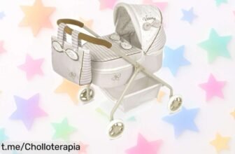 Coche de muñeca Verona con volante activo y puertas que se abren fácil, ahora a un precio rebajado: ¡No lo dejes escapar, la sonrisa de los peques vale oro!