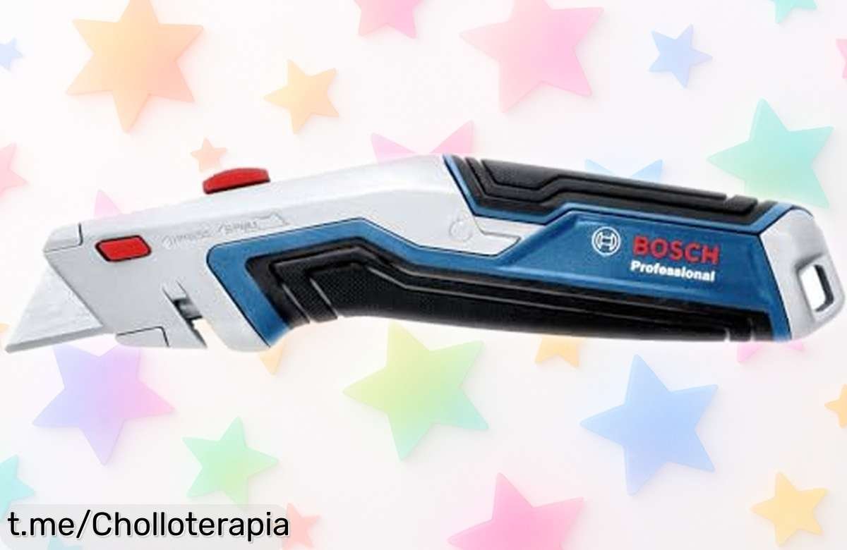 Cúter universal Bosch Professional con cuchillas extra incluido ¡Super chollo a un precio rebajado que no se repetirá! No dejes pasar esta oportunidad y disfruta del placer de cortar sin esfuerzo.