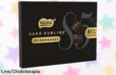 Deliciosos bombones de chocolate negro 85% Nestlé dark, intensamente sabrosos y a precio rebajado que vuela. ¡Regálate un momento dulce antes de que se agoten!